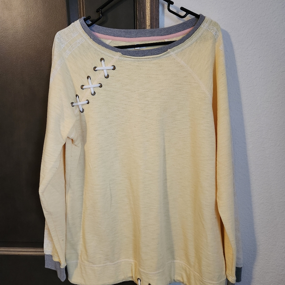 Maurices sweatshirt